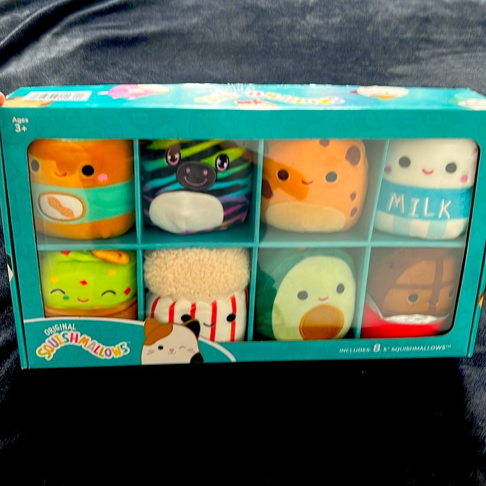 Squishmallows 8 5” original. In excellent condition.